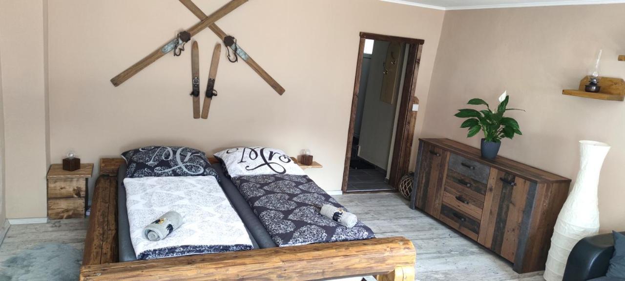 Apartman Houmr Jáchymov Buitenkant foto